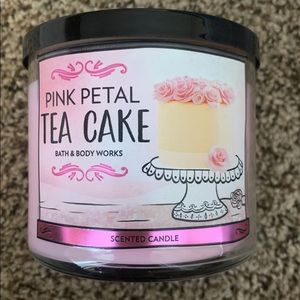 Pink Petal Tea Cake 3 Wick